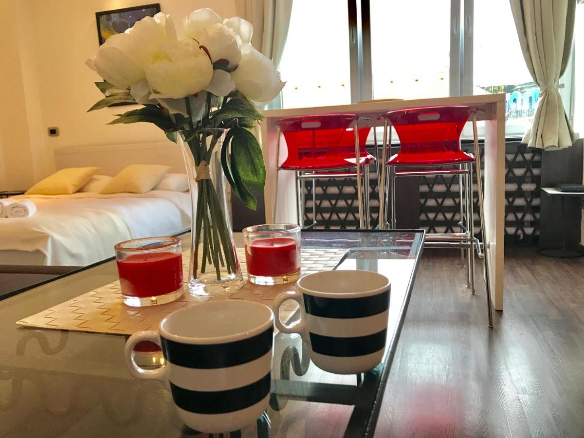 Studio Apartment With A View Of Ban Jelacic Square Ζάγκρεμπ Εξωτερικό φωτογραφία