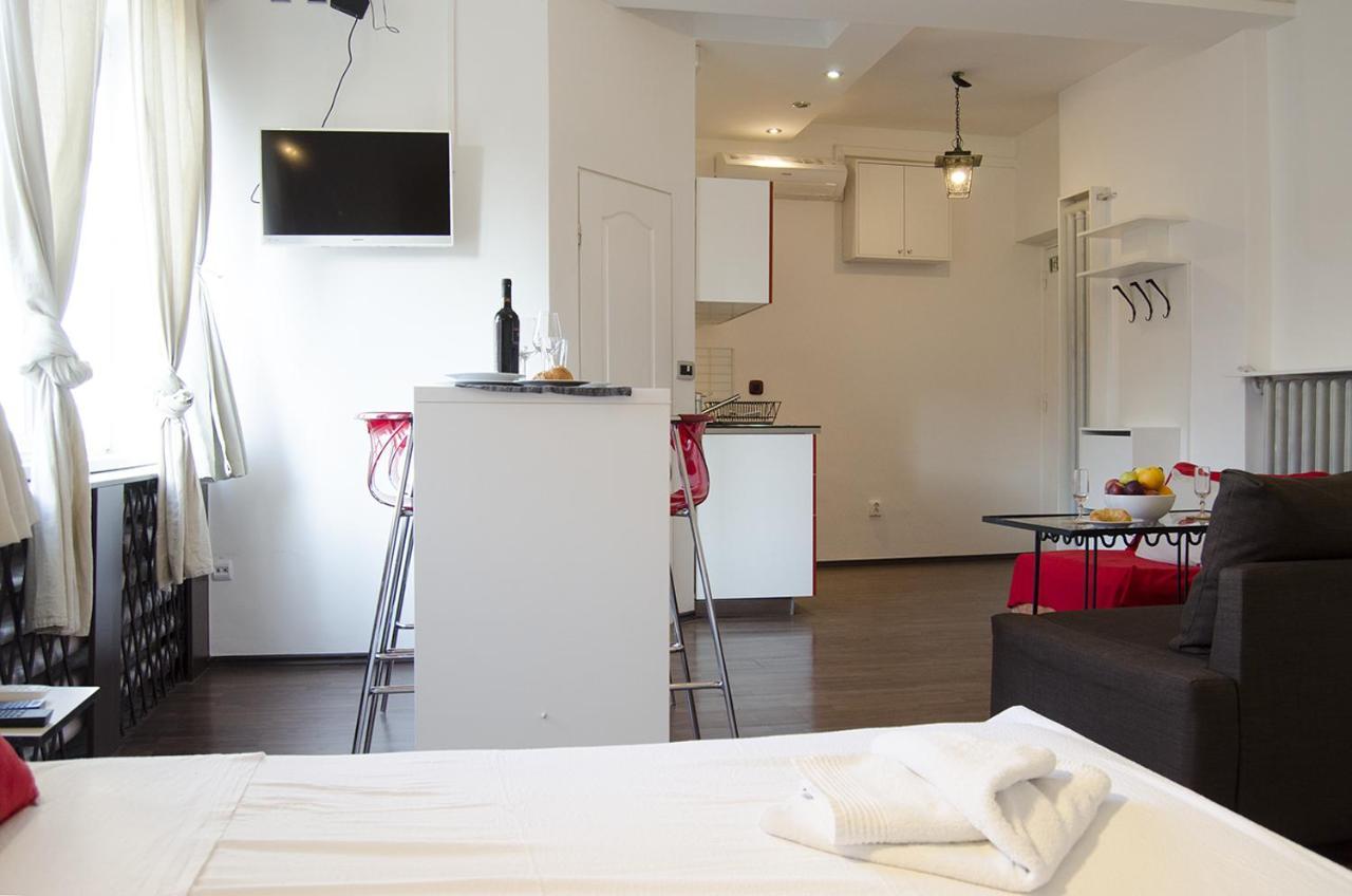 Studio Apartment With A View Of Ban Jelacic Square Ζάγκρεμπ Εξωτερικό φωτογραφία